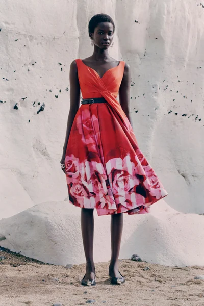 Look 3